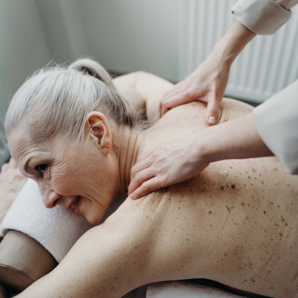mobile relaxation massage for elderly