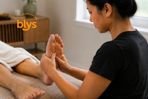 reflexology-vs-foot-massage