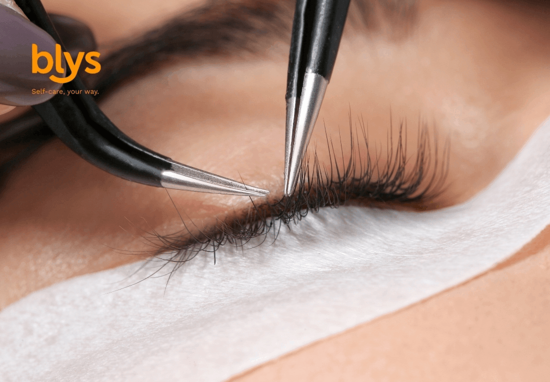 lash-extensions-at-home